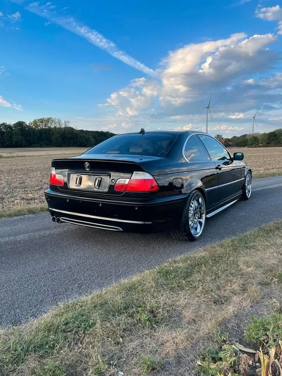 BMW 325