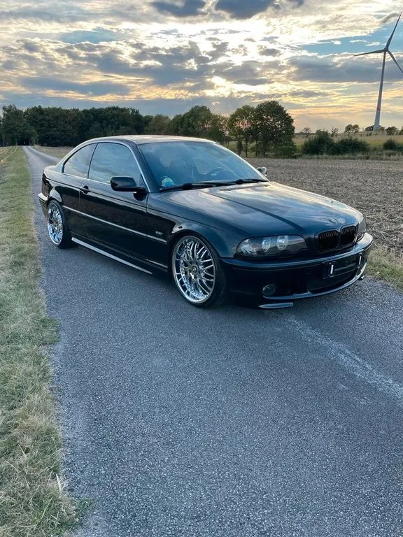 BMW 325