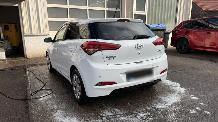 Hyundai i20