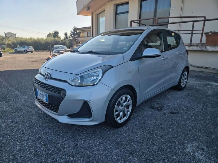 Hyundai i10