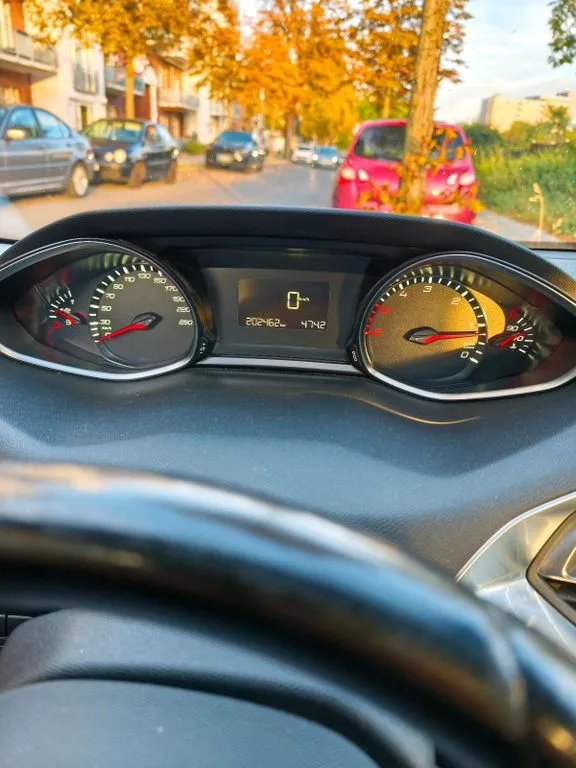 Peugeot 308