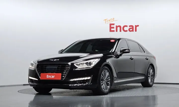 Genesis EQ900