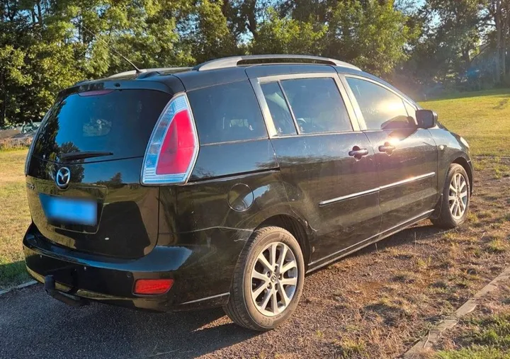 Mazda 5