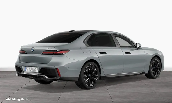 BMW 740