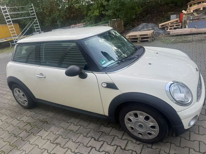 MINI ONE