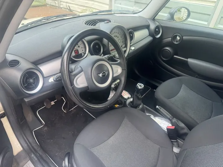 MINI ONE