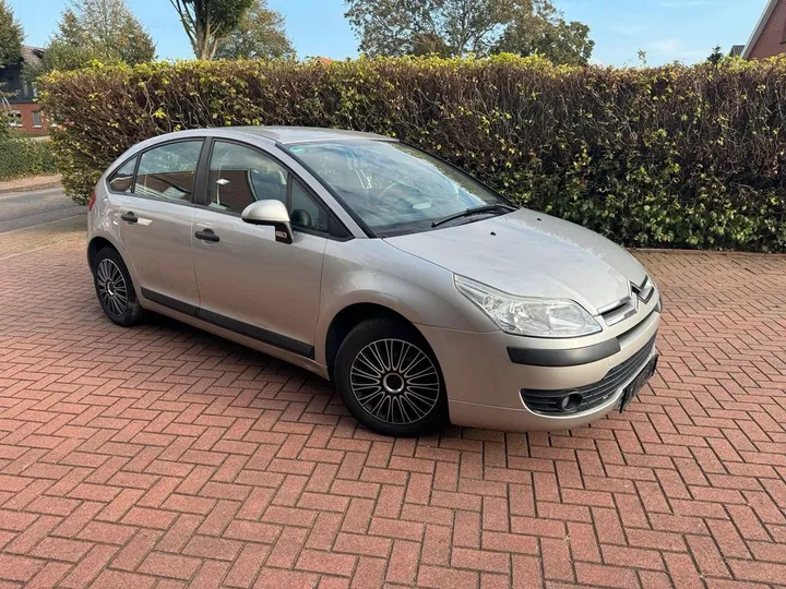 Citroën C4