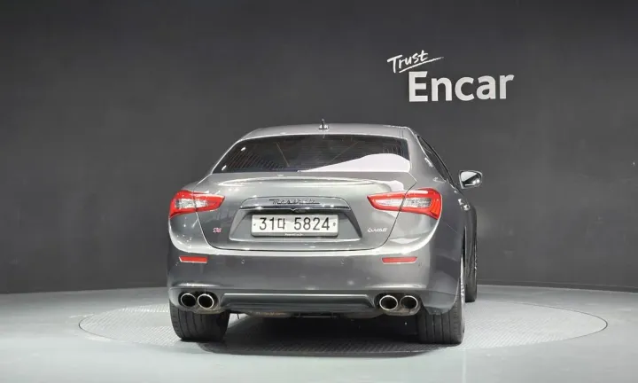 Maserati Ghibli