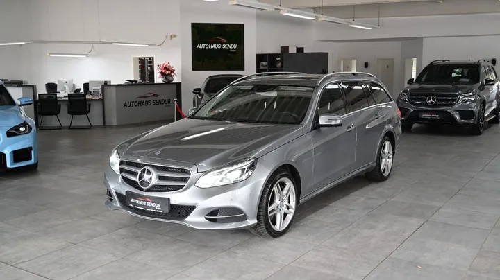 Mercedes-Benz E 500