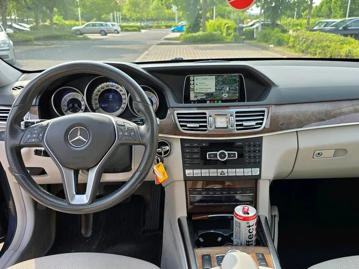 Mercedes-Benz E 350