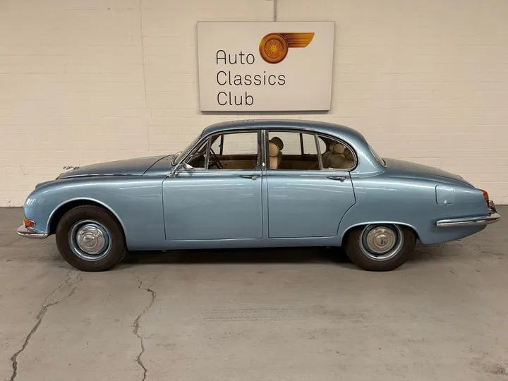 Jaguar S-Type