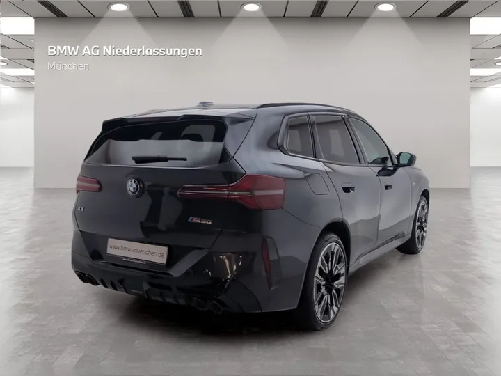BMW X3 M50