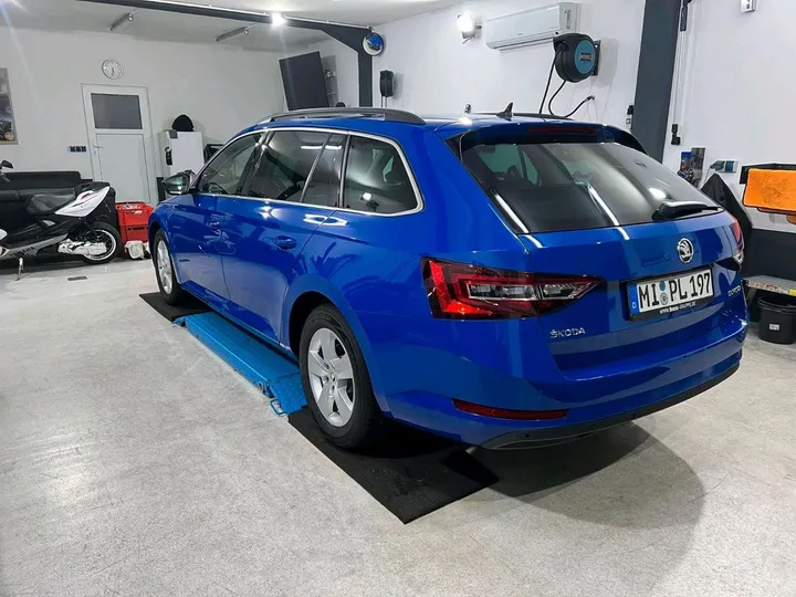 Škoda Superb