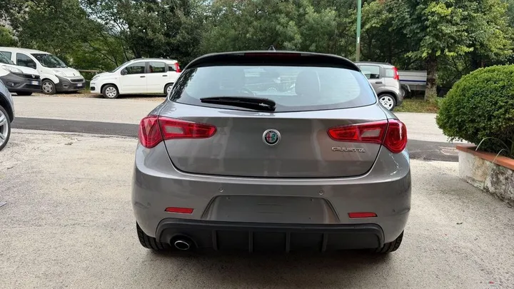 Alfa Romeo Giulietta