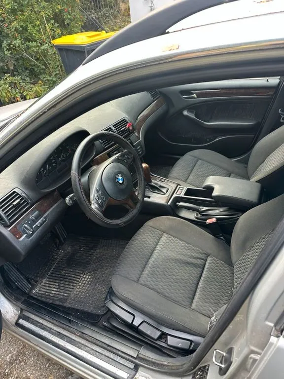 BMW 325