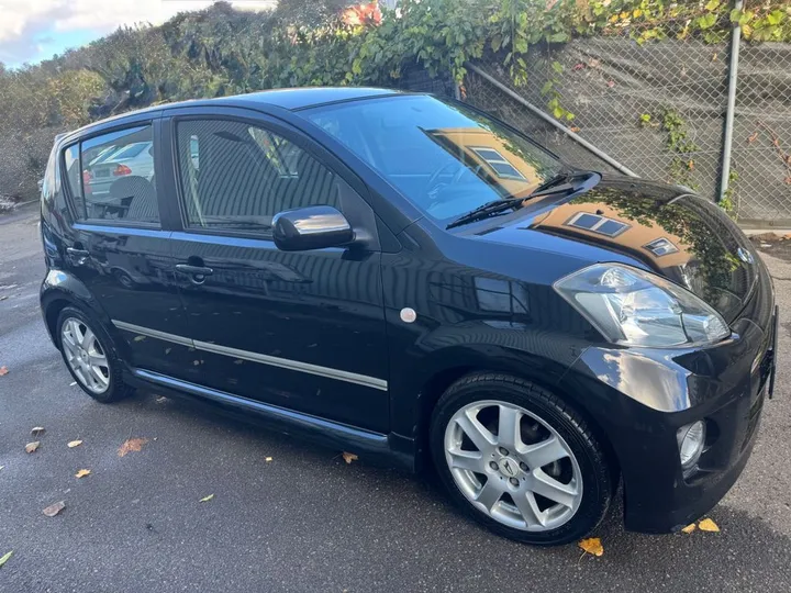Daihatsu Sirion