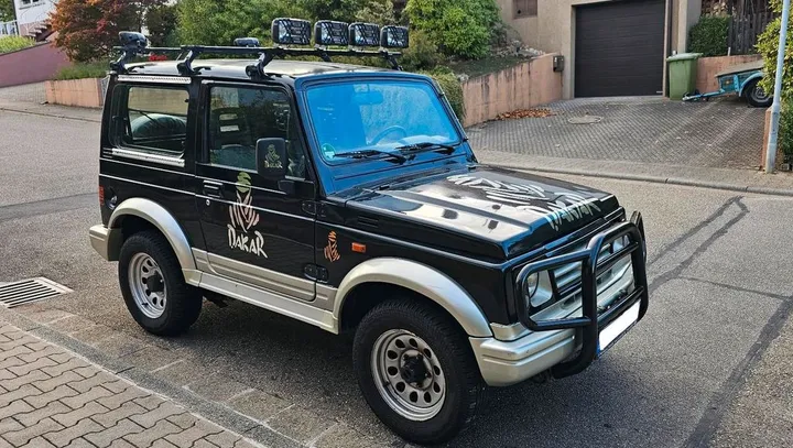 Suzuki SJ Samurai