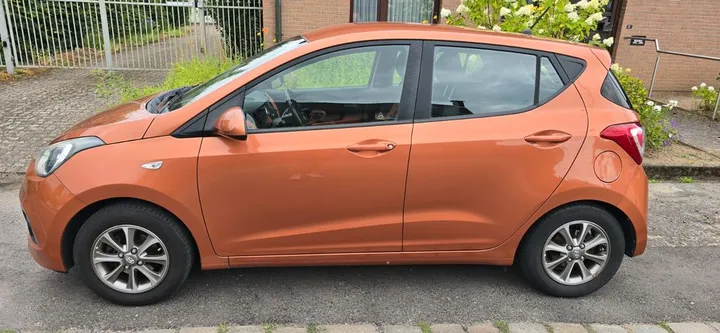 Hyundai i10