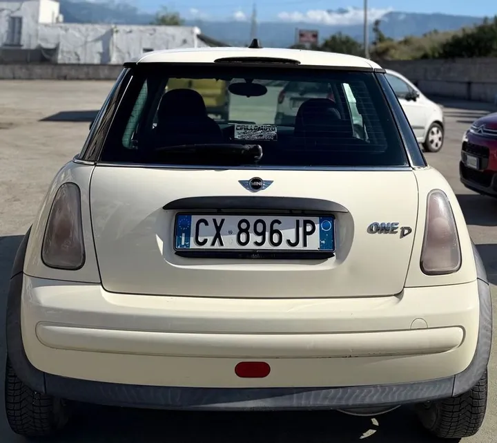 MINI One D