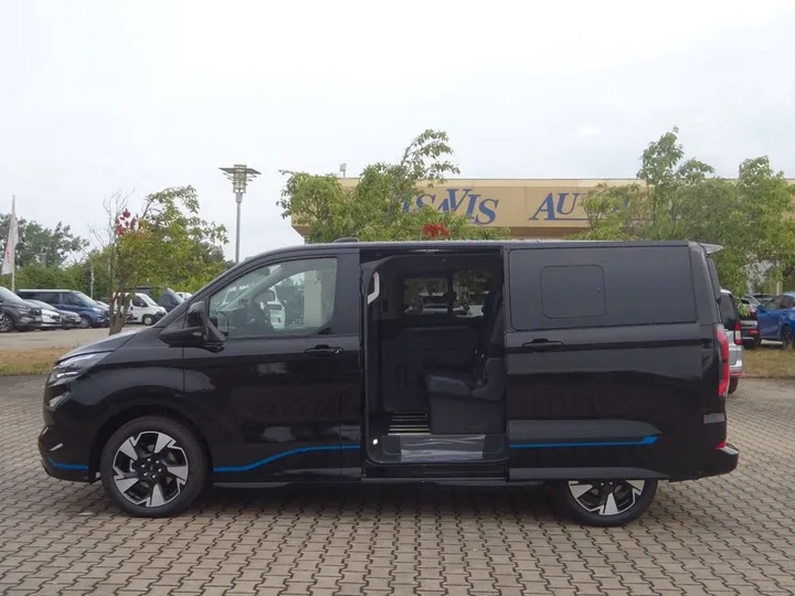 Ford Tourneo Custom