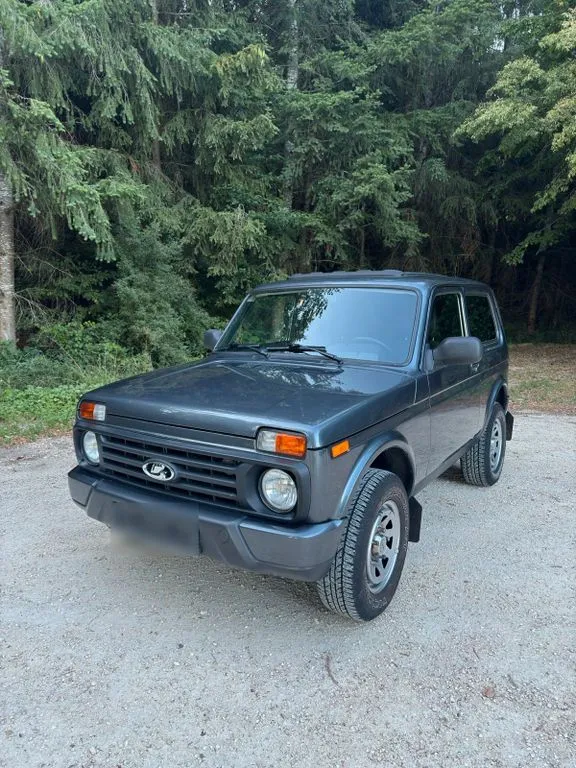 Lada Urban