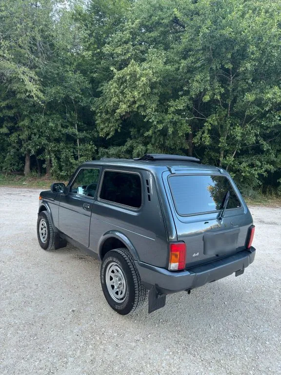 Lada Urban