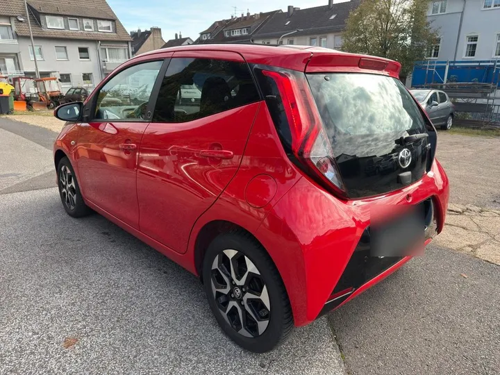 Toyota Aygo (X)