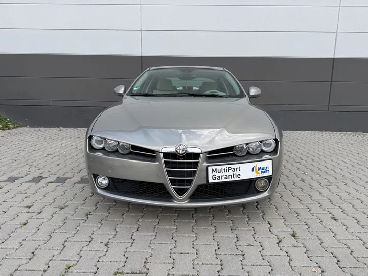 Alfa Romeo 159