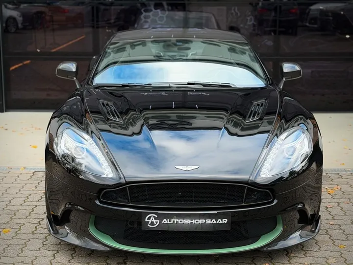 Aston Martin Vanquish