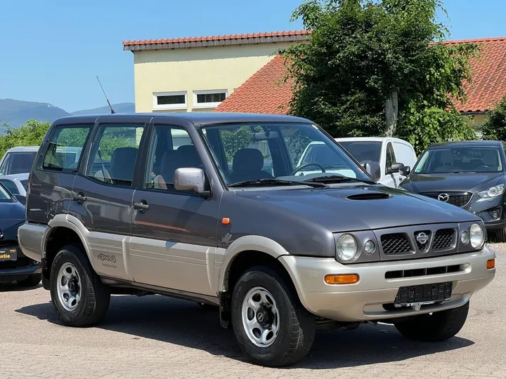 Nissan Terrano