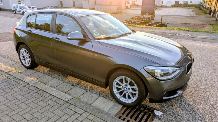 BMW 120