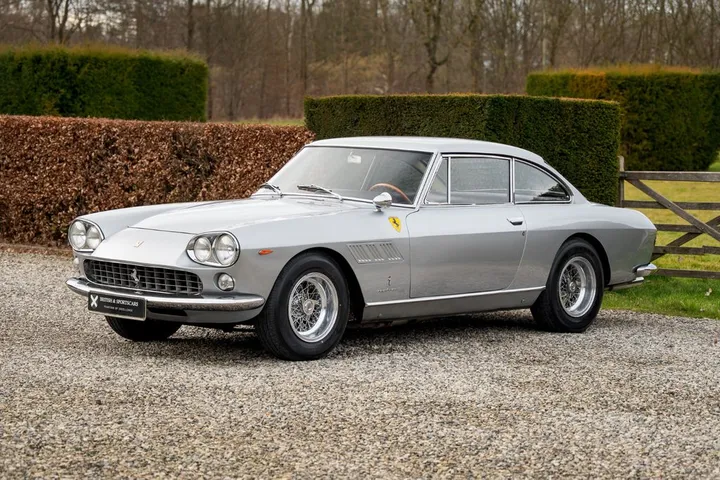 Ferrari 330