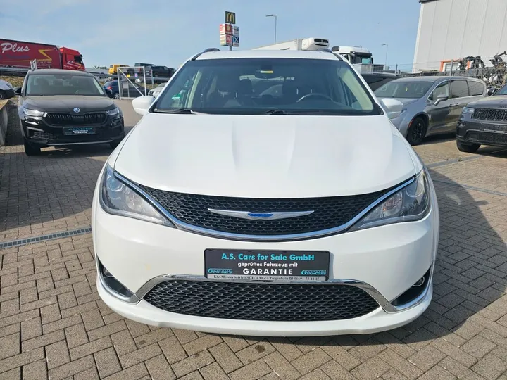 Chrysler Pacifica