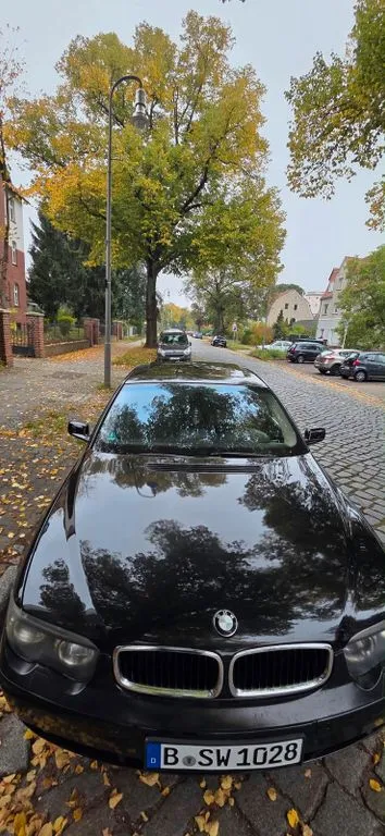 BMW 745
