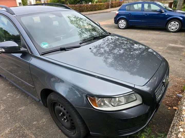 Volvo V50