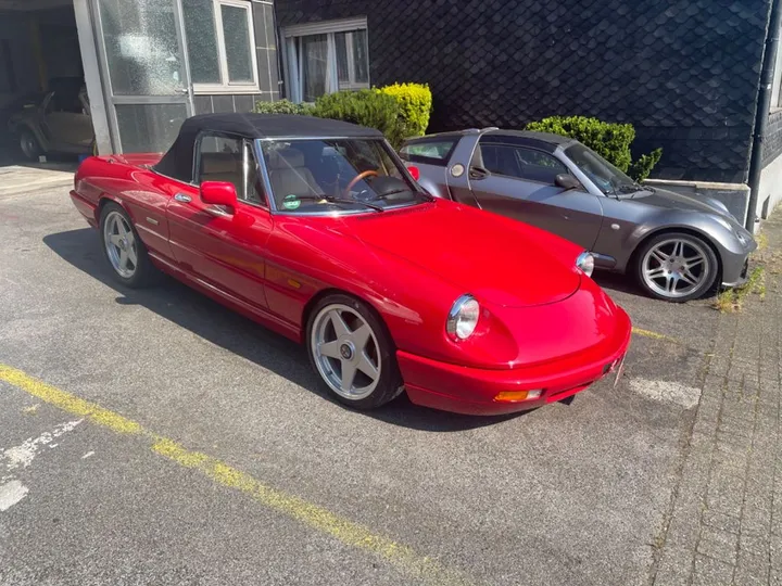 Alfa Romeo Spider