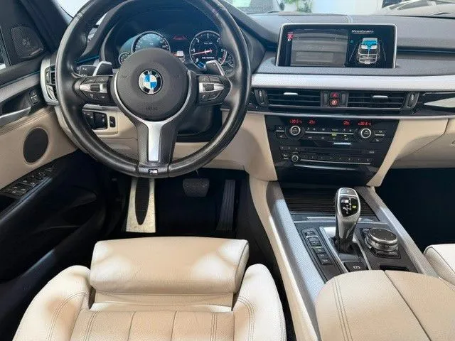 BMW X5 M50