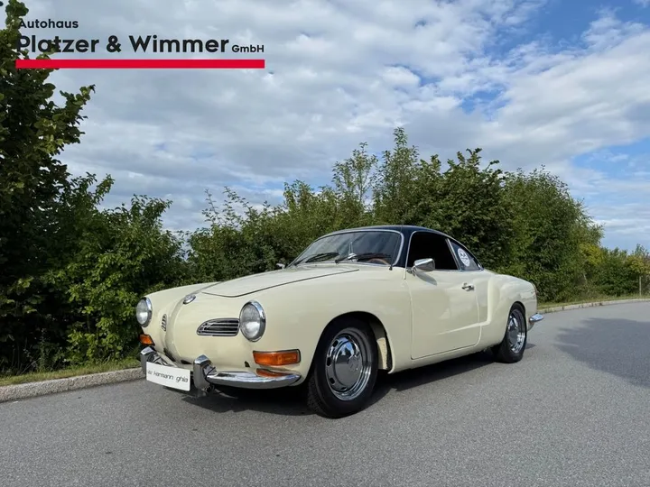 Volkswagen Karmann Ghia