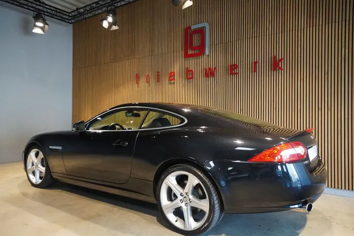 Jaguar XK