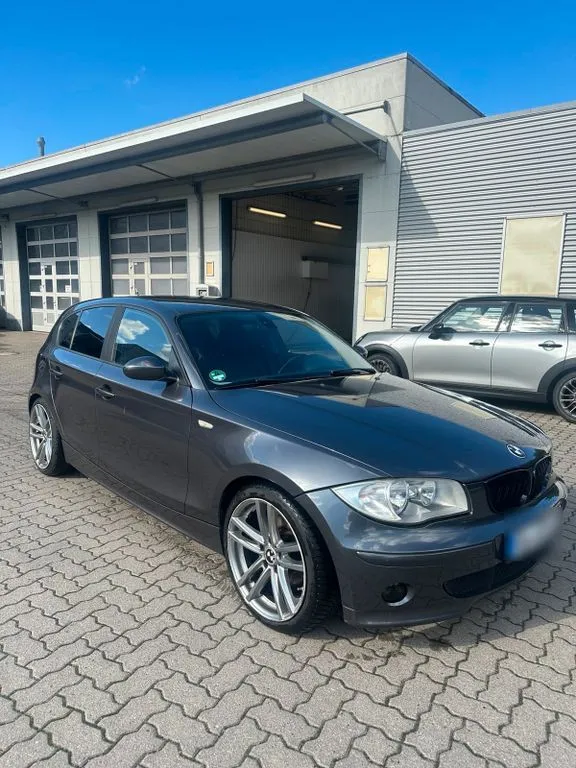 BMW 120