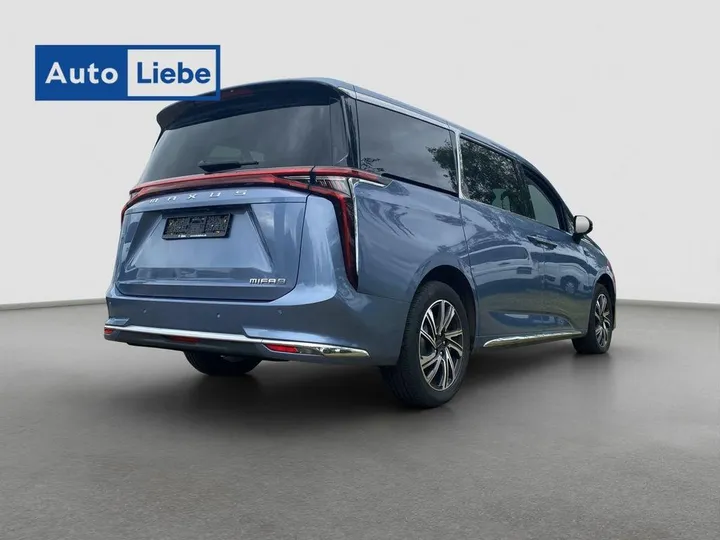 Maxus Mifa 9