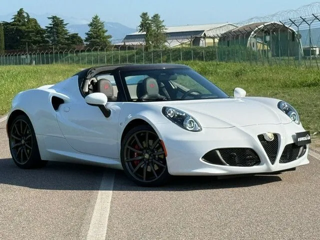 Alfa Romeo 4C