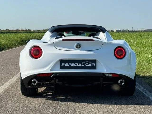 Alfa Romeo 4C