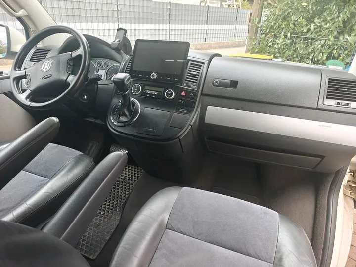 Volkswagen T5 Multivan