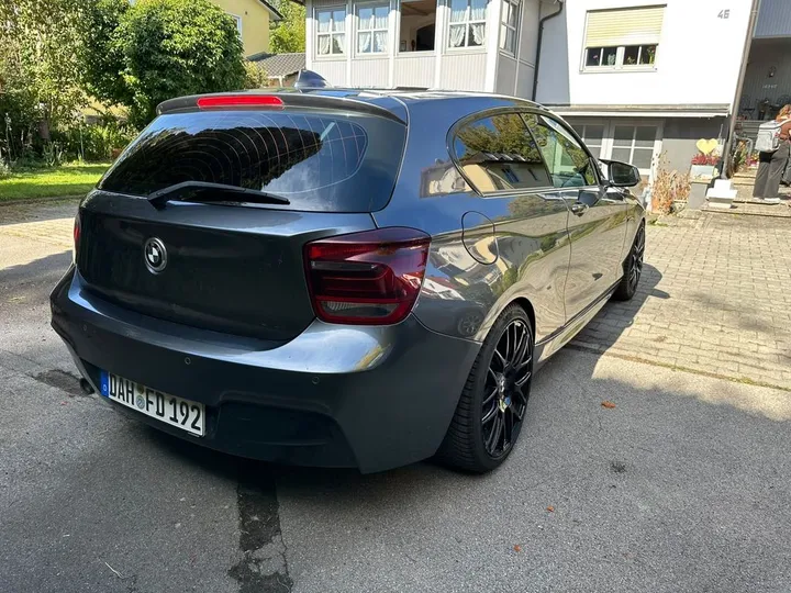 BMW 120