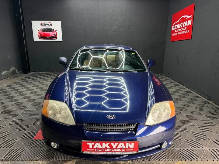Hyundai Coupe