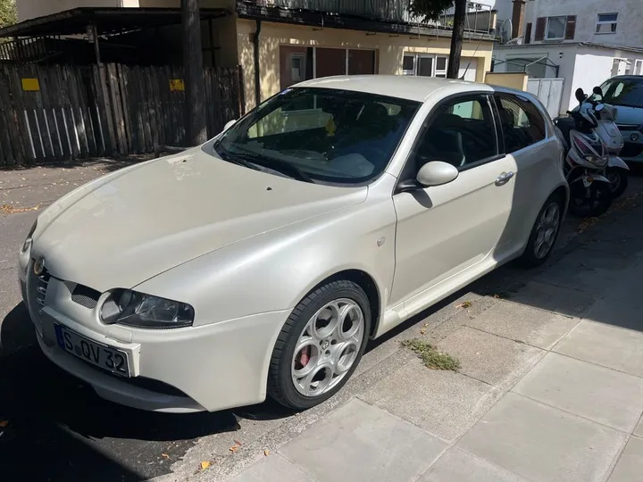 Alfa Romeo 147