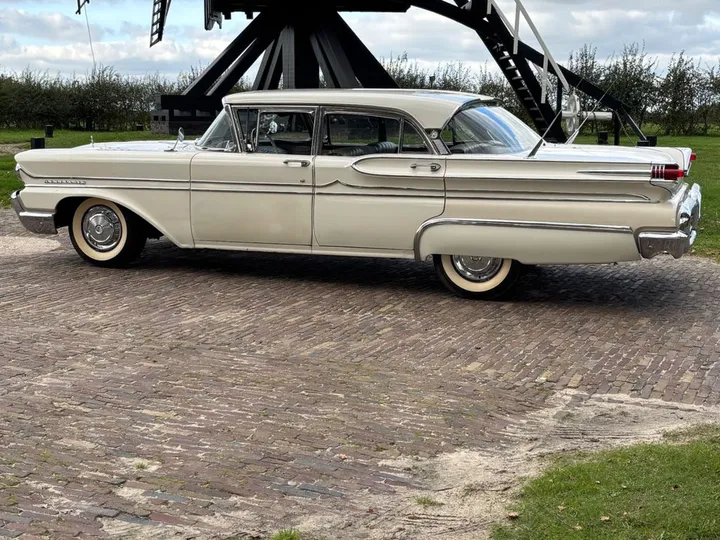 Ford Mercury