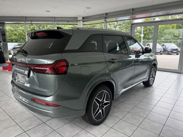 DFSK Fengon E5