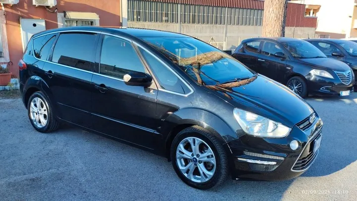 Ford S-Max